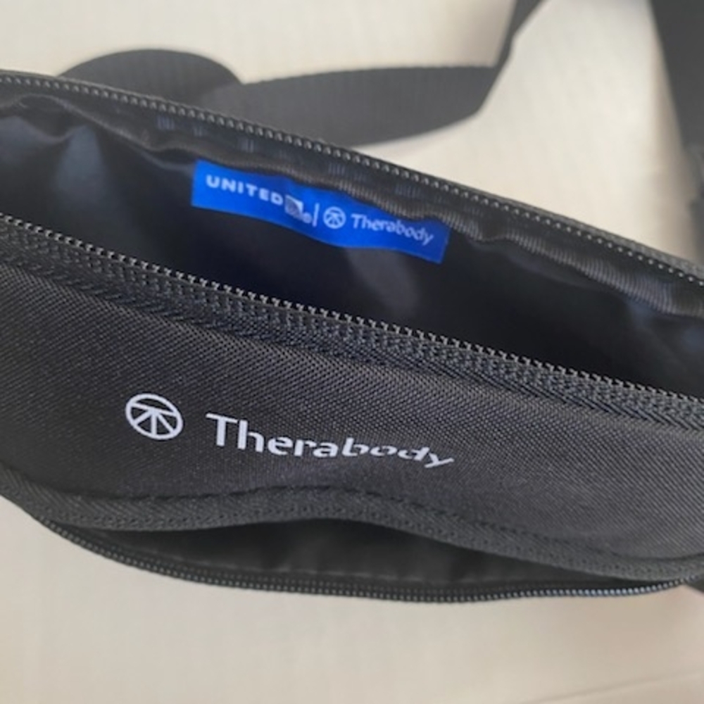 Therabody Black Men's Bag